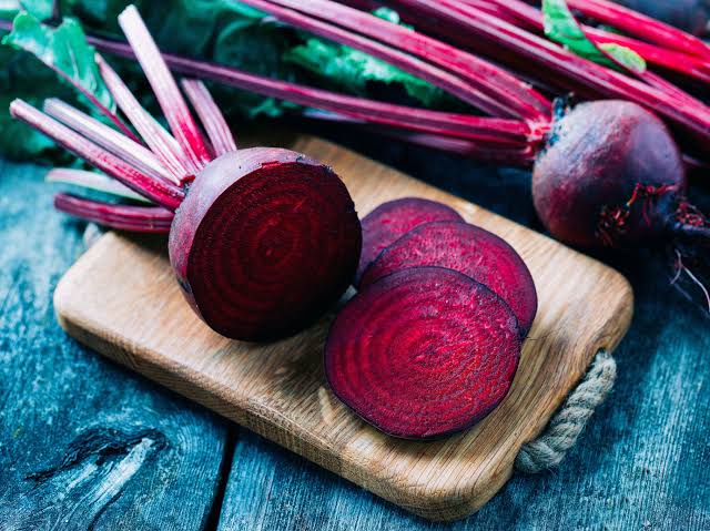 Faça luzes com ingredientes naturais sem deixar sua casa