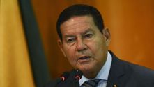 Presidente agiu de acordo com a Constituição, diz Mourão sobre indulto