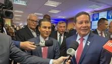 Mourão anuncia pré-candidatura ao Senado e diz ter apoio de Bolsonaro