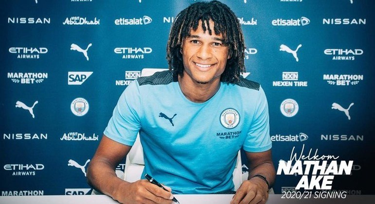 Nathan Aké - Preço: 45,3 milhões de euros ( aproximadamente R$244,9 milhões)