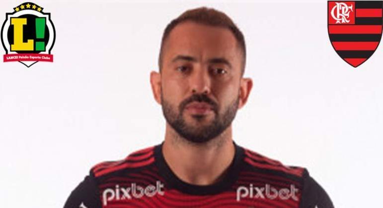 Everton Ribeiro: 5,0 – Até começou bem. Participou bastante das jogadas ofensivas do Fla no primeiro tempo, mas caiu de produção e acabou sendo sacado na etapa final. 