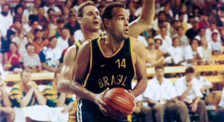 Oscar Schmidt: Draft de 1984 - 131ª escolha / Time: New Jersey Nets (não aceitou a proposta)