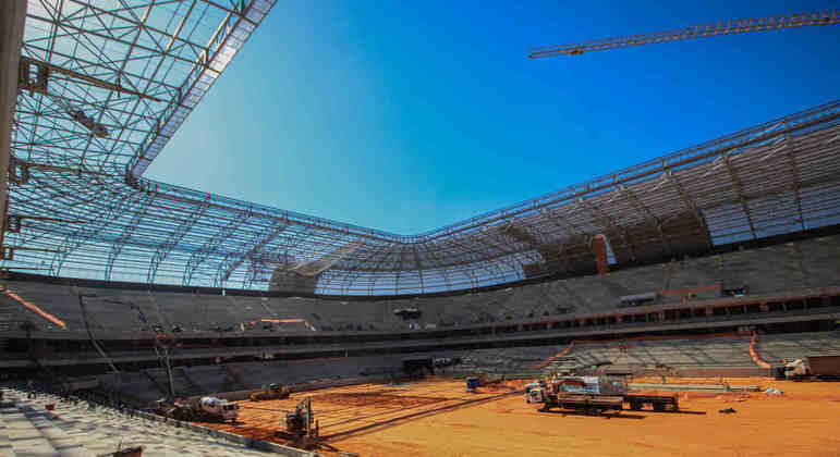 O interior da Arena MRV começa a ganhar forma. 