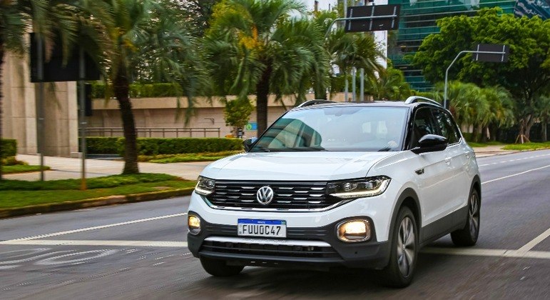 Volkswagen vendeu 6.406 unidades do T-Cross