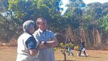 Bolsonaro visita local de acidente com Porsche em Brasília 