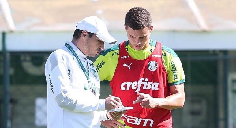 Abel Ferreira via enorme potencial. Mas desistiu do jogador. Pelo comportamento fora de campo