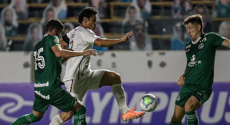 MARCA IMPORTANTE: Em outubro de 2020, diante do Goiás, Fred completou 300 jogos com a camisa do Fluminense. Atualmente ele tem 381 e está no top-15 de jogadores que mais entraram em campo pelo clube.